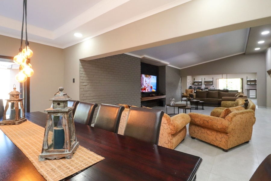 5 Bedroom Property for Sale in Irene Park North West